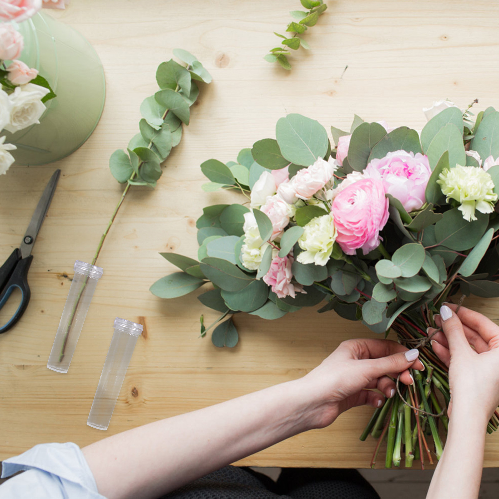100本入りプラスチック製フラワーウォーターチューブ、生花用 - Easy Florist Supply のレビューと価格